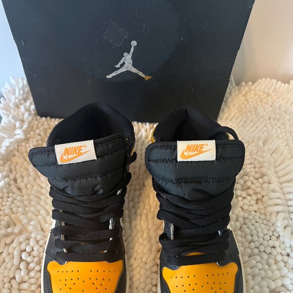 Nike Jordan 1 Retro High OG (PS)) - Picture 4 of 14